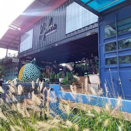 Kipbox Hotel Trang Bagian luar foto