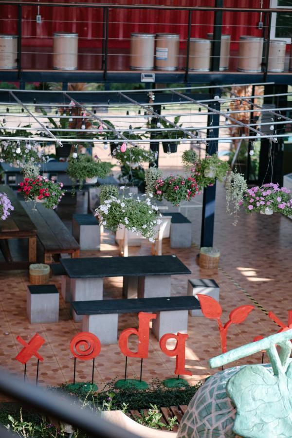Kipbox Hotel Trang Bagian luar foto