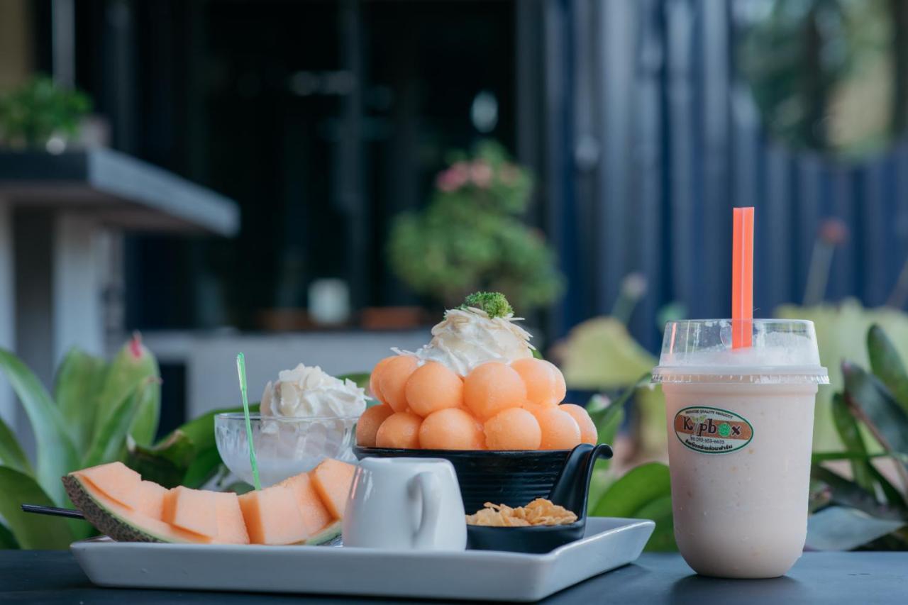 Kipbox Hotel Trang Bagian luar foto