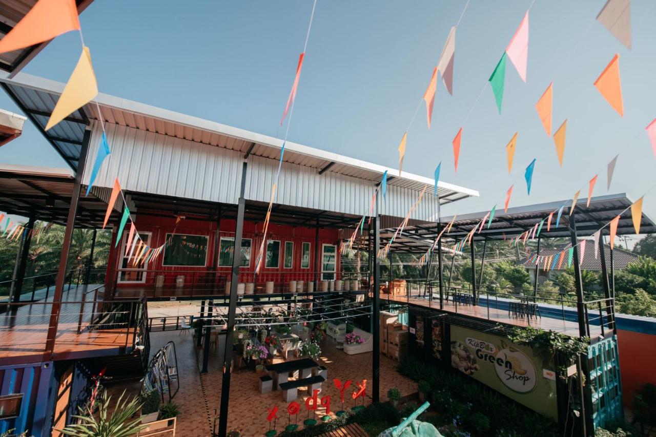 Kipbox Hotel Trang Bagian luar foto