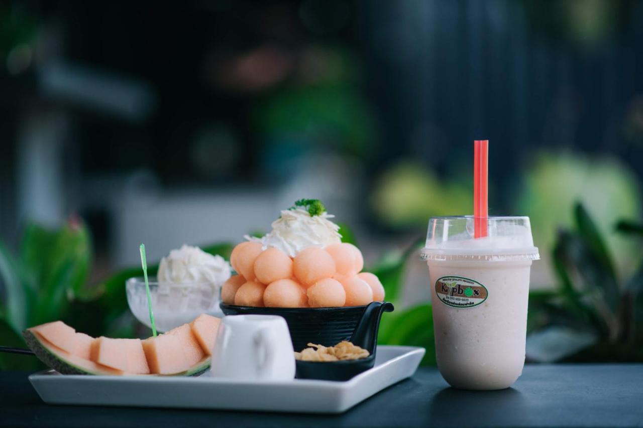 Kipbox Hotel Trang Bagian luar foto