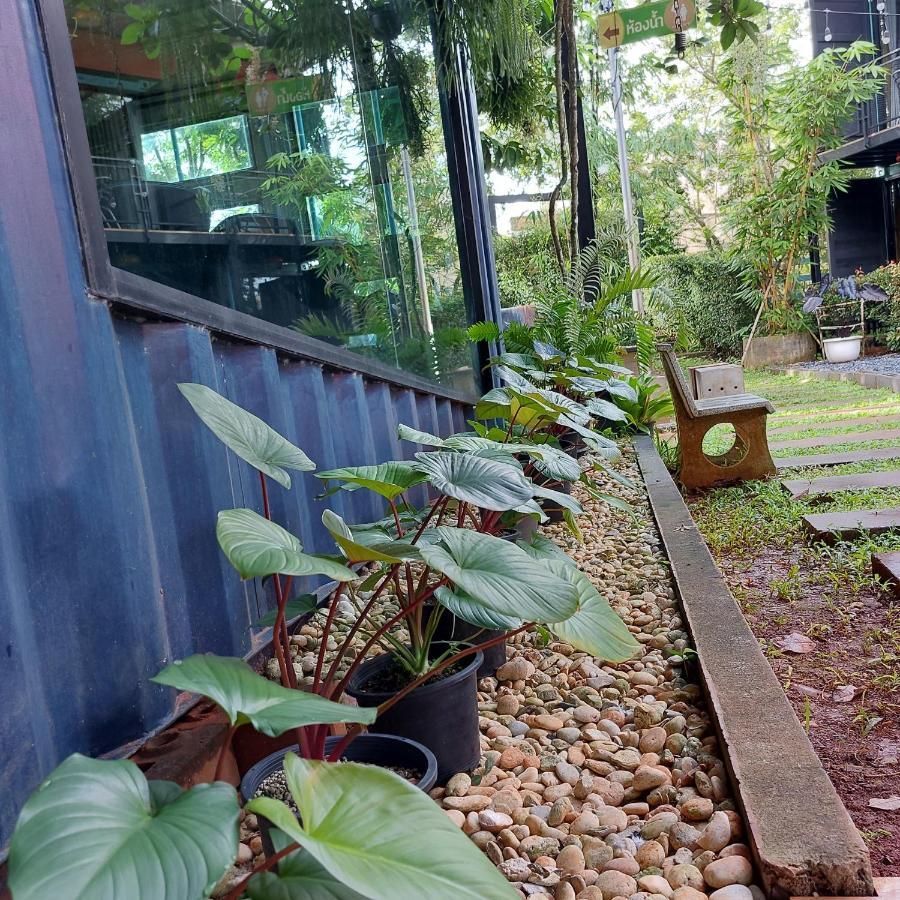 Kipbox Hotel Trang Bagian luar foto